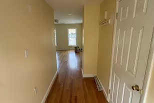 28 Davis St, Danbury, CT 06810 - Photo 7