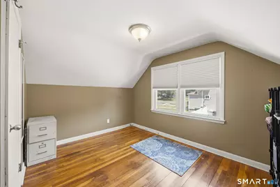 30 Lansing Avenue, Trumbull, CT 06611 - Photo 17