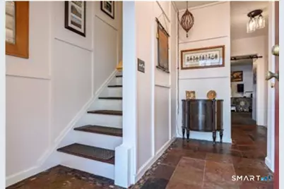 11 Mannions Lane #10, Danbury, CT 06810 - Photo 3