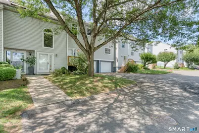 19 Sunridge Lane #19, Cromwell, CT 06416 - Photo 3