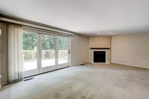 19 Sun Ridge Ln, Cromwell, CT 06416 - Photo 11