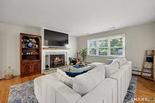3 Seldon Pl, Norwalk, CT 06855 - Photo 7