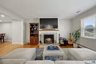 3 Seldon Pl, Norwalk, CT 06855 - Photo 9
