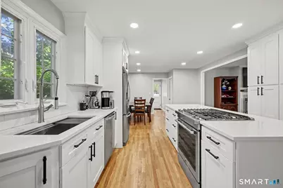 3 Seldon Place, Norwalk, CT 06855 - Photo 11