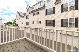 40 Stuart Ave, Norwalk, CT 06850 - Photo 25