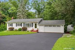 12 Cedarwood Ln, Shelton, CT 06484 - Photo 1