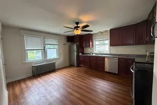 20 Erin St, Middletown, CT 06457 - Photo 3