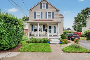 224 Seaside Ave, Stamford, CT 06902 - Photo 1