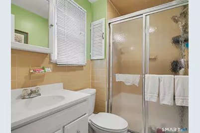 224 Seaside Avenue, Stamford, CT 06902 - Photo 17