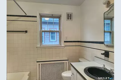 181 Fox Street #1, Bridgeport, CT 06605 - Photo 7