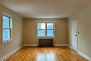 181 Fox St, Bridgeport, CT 06605 - Photo 5