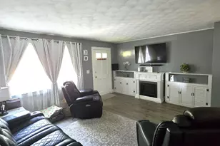 15 Grant Ave, Plainville, CT 06062 - Photo 13