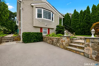 22 Lyon Avenue, Greenwich, CT 06830 - Photo 3