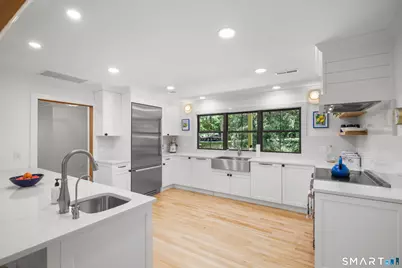 2 Charcoal Lane, Westport, CT 06880 - Photo 3