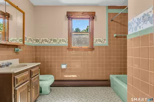 98 Upper State St, North Haven, CT 06473 - Photo 29