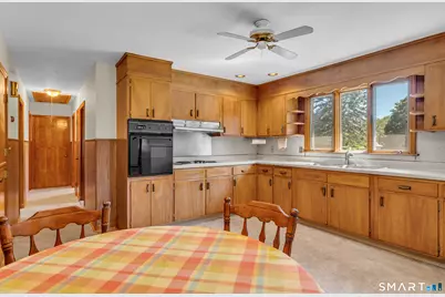 98 Upper State Street, North Haven, CT 06473 - Photo 17