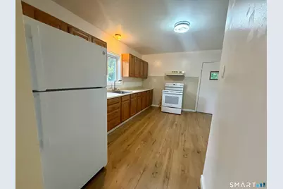 40 Lincoln Avenue #2, Danbury, CT 06810 - Photo 3