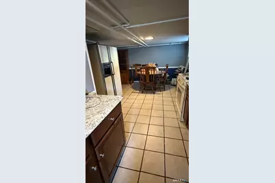35 Faucett Street, Stamford, CT 06906 - Photo 21