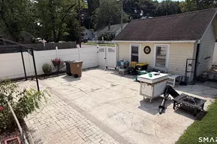 35 Faucett St, Stamford, CT 06906 - Photo 31