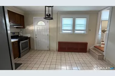 35 Faucett Street, Stamford, CT 06906 - Photo 13