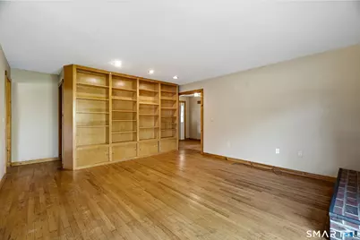 95 Parkway South, New London, CT 06320 - Photo 13