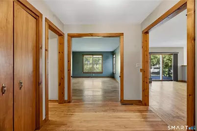 95 Parkway South, New London, CT 06320 - Photo 19