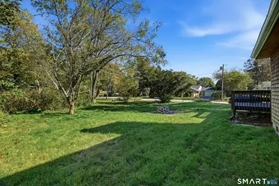 95 Parkway South, New London, CT 06320 - Photo 35