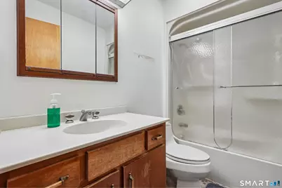 95 Parkway South, New London, CT 06320 - Photo 21