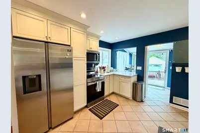 52 Barbara Drive, Norwalk, CT 06851 - Photo 11