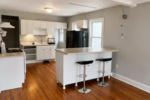 53 Davis Ave, Bridgeport, CT 06605 - Photo 3