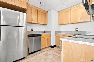 196 Crown St, New Haven, CT 06510 - Photo 7