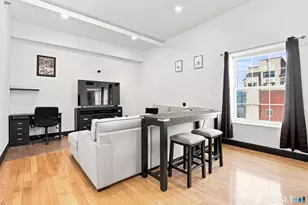 196 Crown St, New Haven, CT 06510 - Photo 3