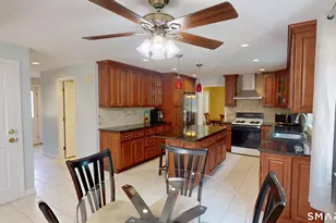 7 Deepwood Dr, Farmington, CT 06032 - Photo 11