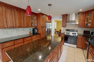 7 Deepwood Dr, Farmington, CT 06032 - Photo 13