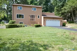 7 Deepwood Dr, Farmington, CT 06032 - Photo 1