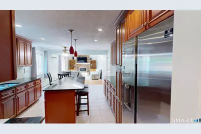 7 Deepwood Drive, Farmington, CT 06032 - Photo 9