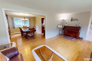 7 Deepwood Dr, Farmington, CT 06032 - Photo 5