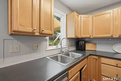 13 Terre Haute Road, Danbury, CT 06810 - Photo 5