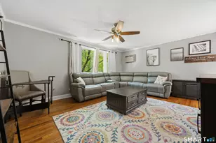 13 Terre Haute Rd, Danbury, CT 06810 - Photo 9