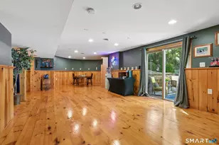 8 White Oak Ln, Waterford, CT 06375 - Photo 27