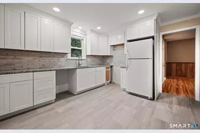 19 Sheffield Road, North Haven, CT 06473 - Photo 3