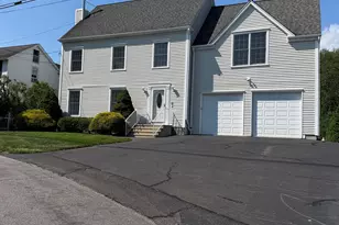 35 Sherwood Pl, Fairfield, CT 06890 - Photo 1