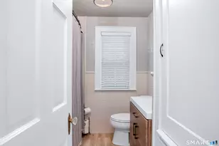 14 Lincoln Ave, Branford, CT 06405 - Photo 13