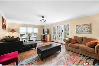 26 Fernbel Lane, West Hartford, CT 06107 - Photo 5