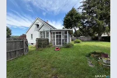 33 Amherst Street, Torrington, CT 06790 - Photo 5