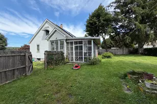 33 Amherst St, Torrington, CT 06790 - Photo 5