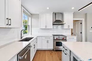 3 Water St, Groton, CT 06355 - Photo 11