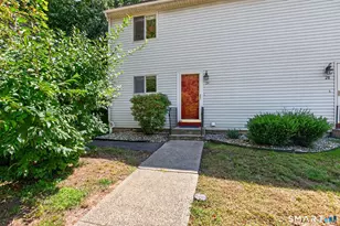 26 Larkspur Dr, Cromwell, CT 06416 - Photo 1