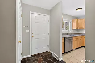 26 Larkspur Dr, Cromwell, CT 06416 - Photo 11
