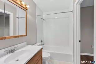26 Larkspur Dr, Cromwell, CT 06416 - Photo 29